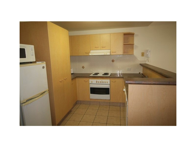 Chevron Island QLD 4217