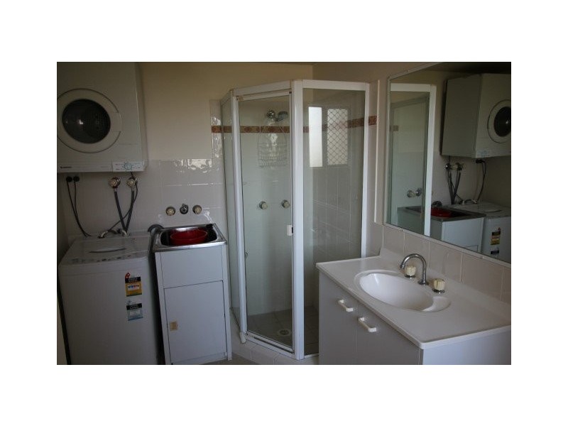 Chevron Island QLD 4217