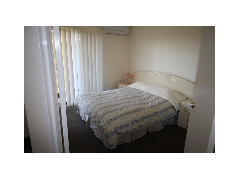 Chevron Island QLD 4217