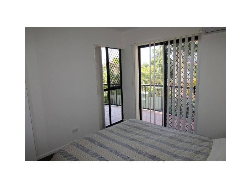 Chevron Island QLD 4217