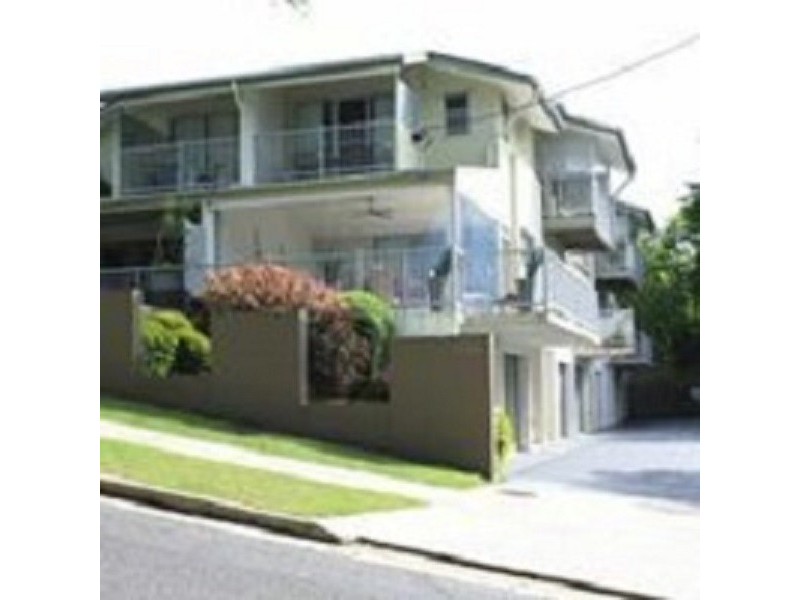 2/106 Carmody Road, St Lucia QLD 4067
