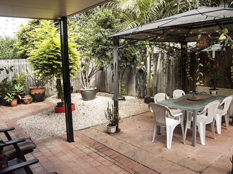 1158 Cavendish Rd, Mount Gravatt East QLD 4122