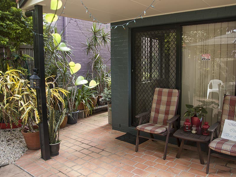 1158 Cavendish Rd, Mount Gravatt East QLD 4122