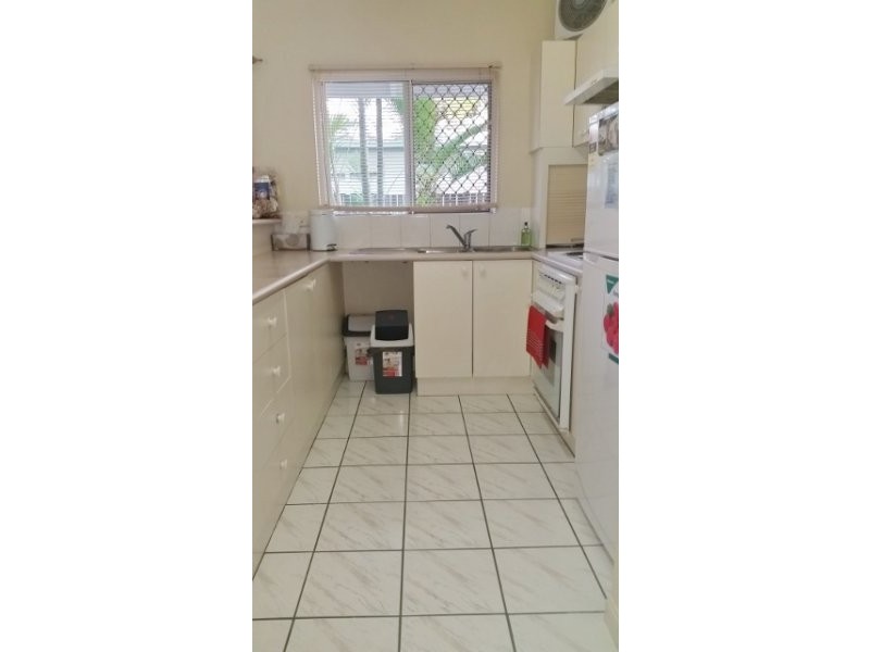 6/189 – 201 Mayers Street, Manunda QLD 4870