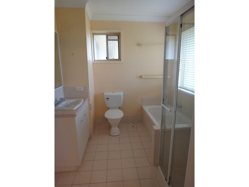 A/757 Ashmore Road, Ashmore QLD 4214