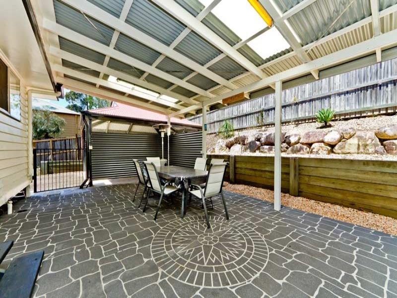 11 Sunblest  Court, Eatons Hill QLD 4037
