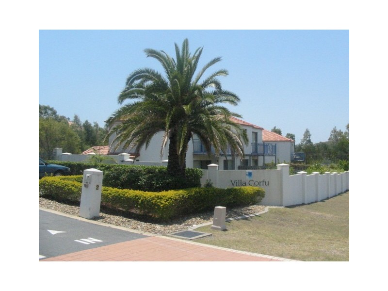 18/2 Studio Drive, Pacific Pines QLD 4211