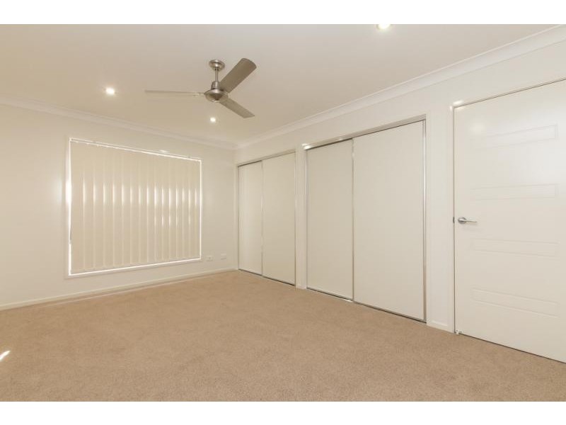 17 Richmond Cres, Waterford QLD 4133