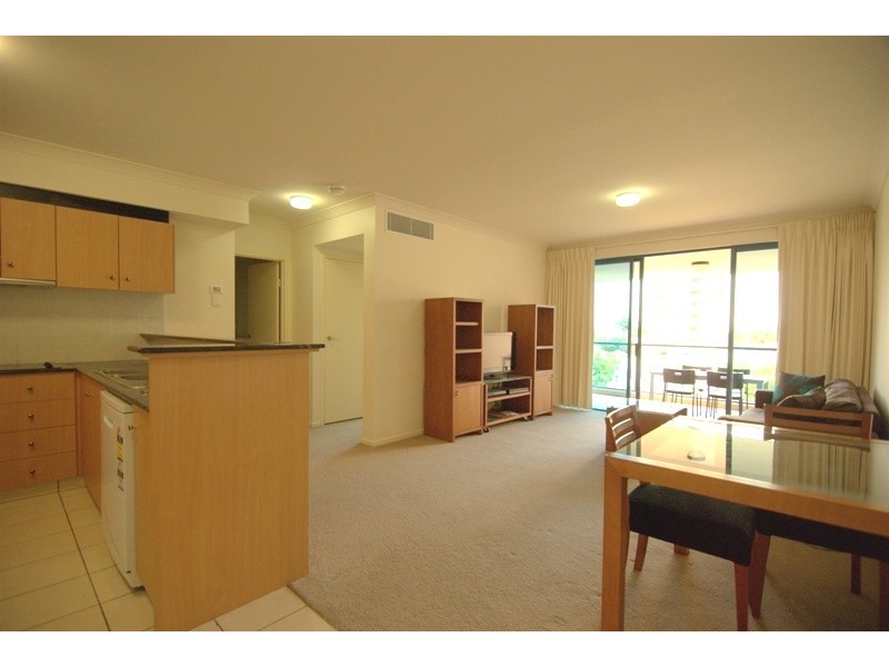 5a/45 Deakin Street, Kangaroo Point QLD 4169