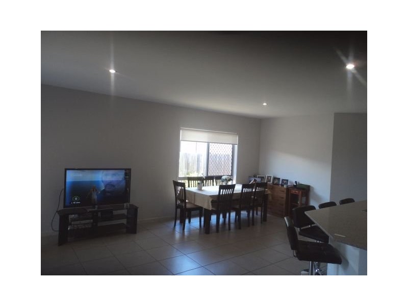 18 PRESSLAND ST, Carseldine QLD 4034