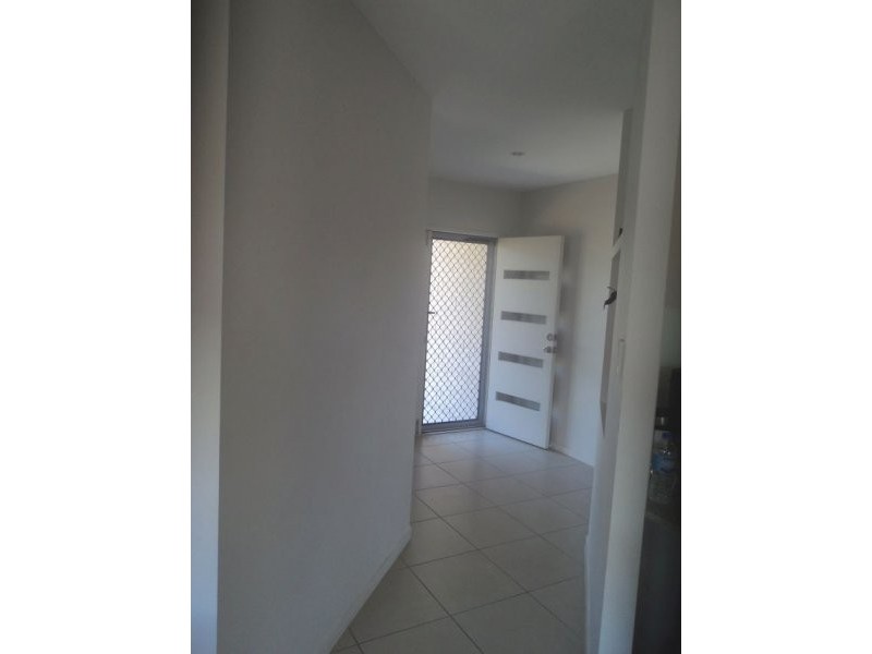 18 PRESSLAND ST, Carseldine QLD 4034