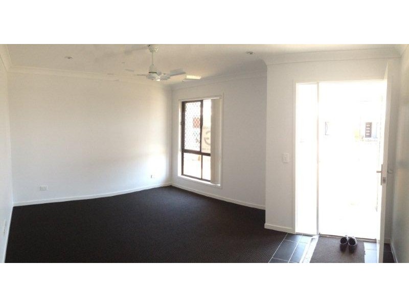 92 Cobblestone Avenue, Logan Reserve QLD 4133