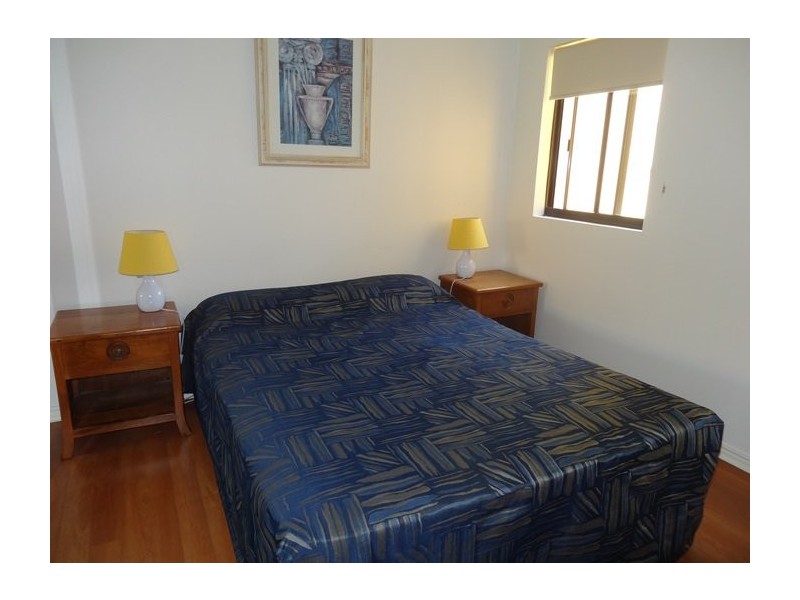 D26/1 Great Hall Dve, Nobby Beach QLD 4218