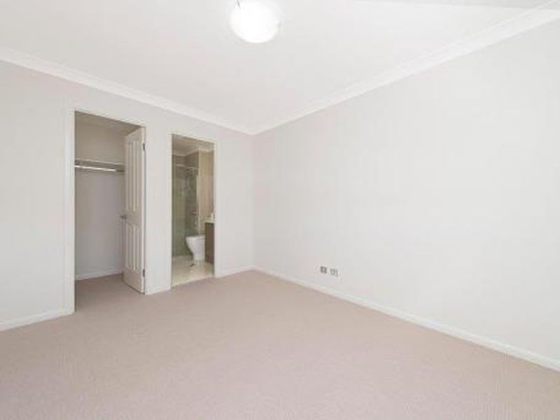 29 & 31-33 & 31-33 Juers St, Kingston QLD 4114