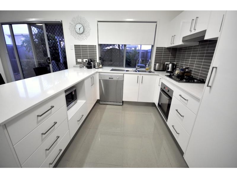 55/2 Photinia Crescent, Mountain Creek QLD 4557