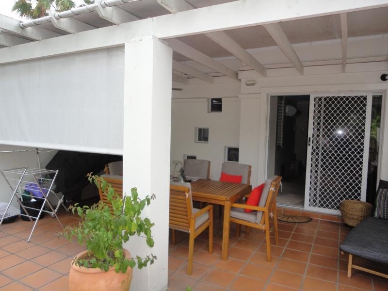 6/100 Cotlew St East, Southport QLD 4215