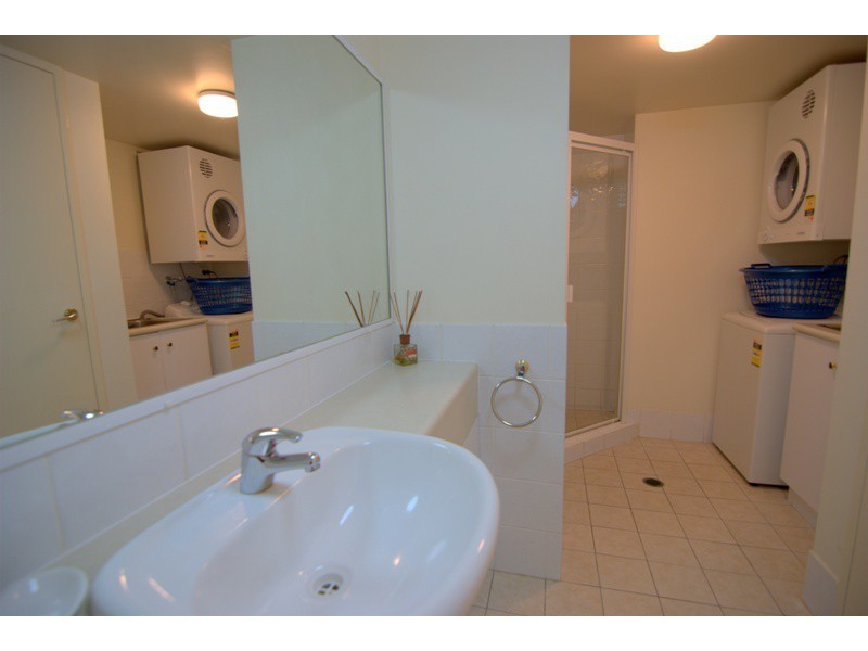 Level 5/45 Deakin Street, Kangaroo Point QLD 4169