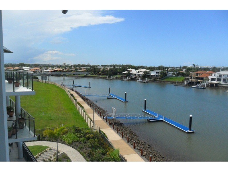 34/57 Grand Parade, Kawana Island QLD 4575