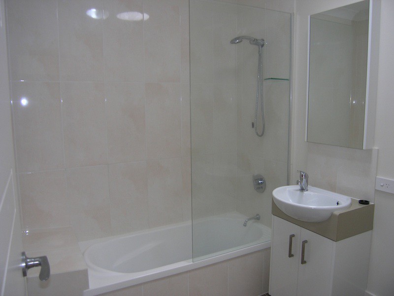 2/25 Dalziel Street, Nundah QLD 4012