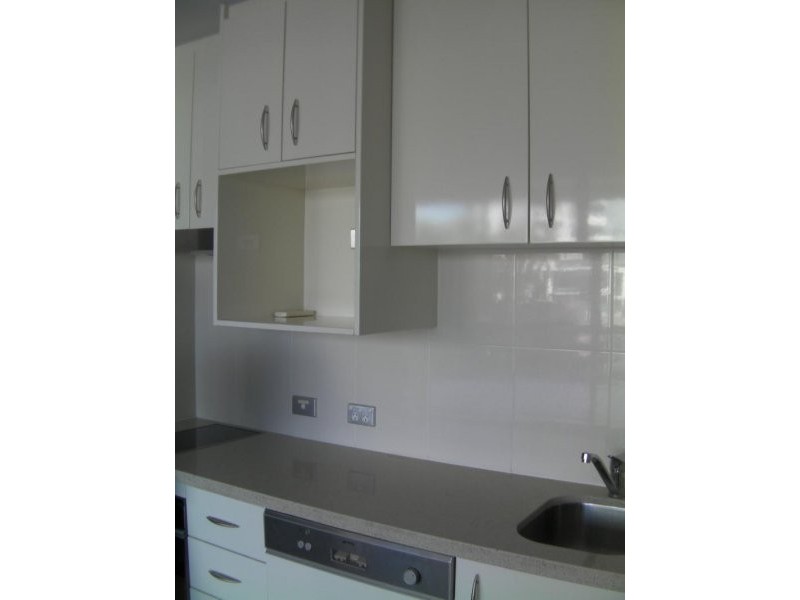 520B/1 Como Crescent, Southport QLD 4215