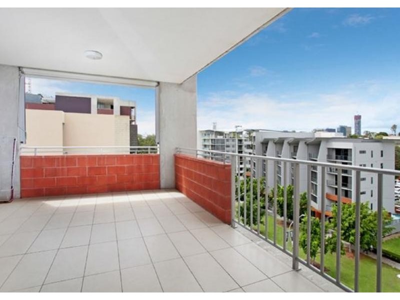 4602/41 Blamey Street, Kelvin Grove QLD 4059