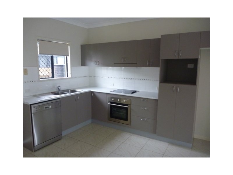 48 Euro Boulevard, Kirwan QLD 4817
