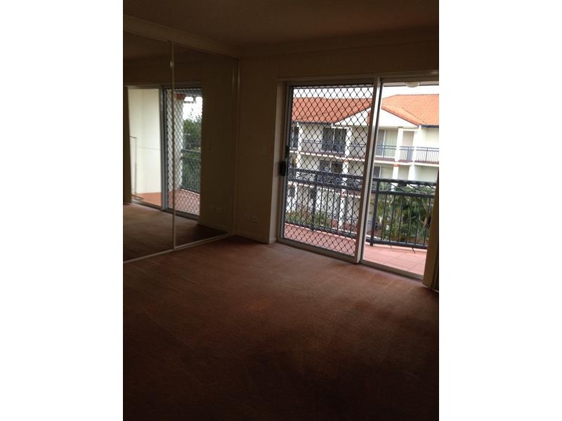 75/150 Marina Parade, Southport QLD 4215