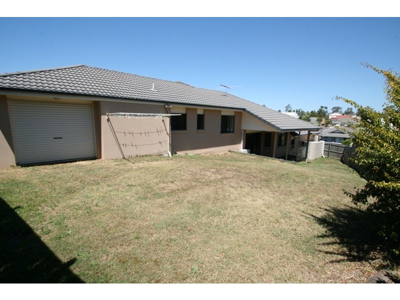 23 Greenwood St, Springfield Lakes QLD 4300
