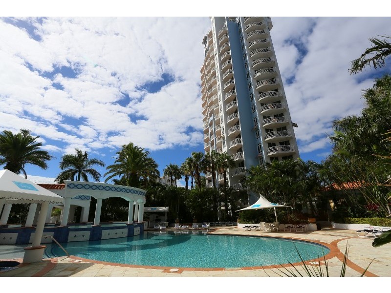 2018/2633 Gold Coast Highway, Broadbeach QLD 4218