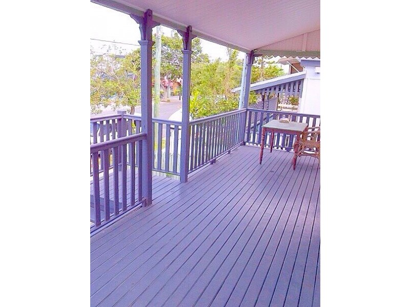 55 Cleveland Street, Greenslopes QLD 4120