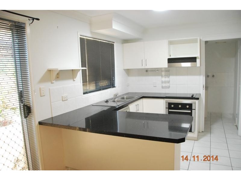 Hillcrest QLD 4118