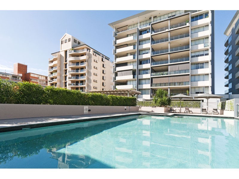 98 Thorn St, Kangaroo Point QLD 4169