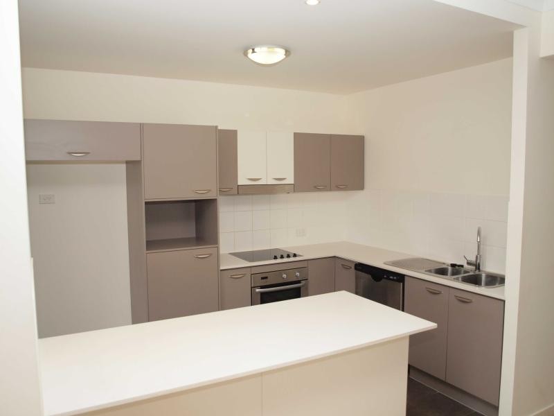 27/19 Carina Peak Drive, Varsity Lakes QLD 4227