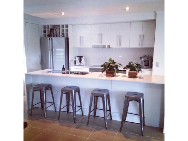 110 Tours Way, Burleigh Waters QLD 4220