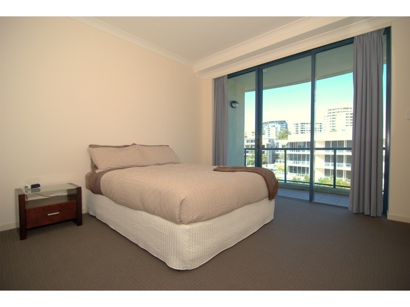 4G/35 Ferry Street, Kangaroo Point QLD 4169