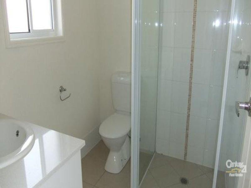 3 Fiery Street, Brassall QLD 4305