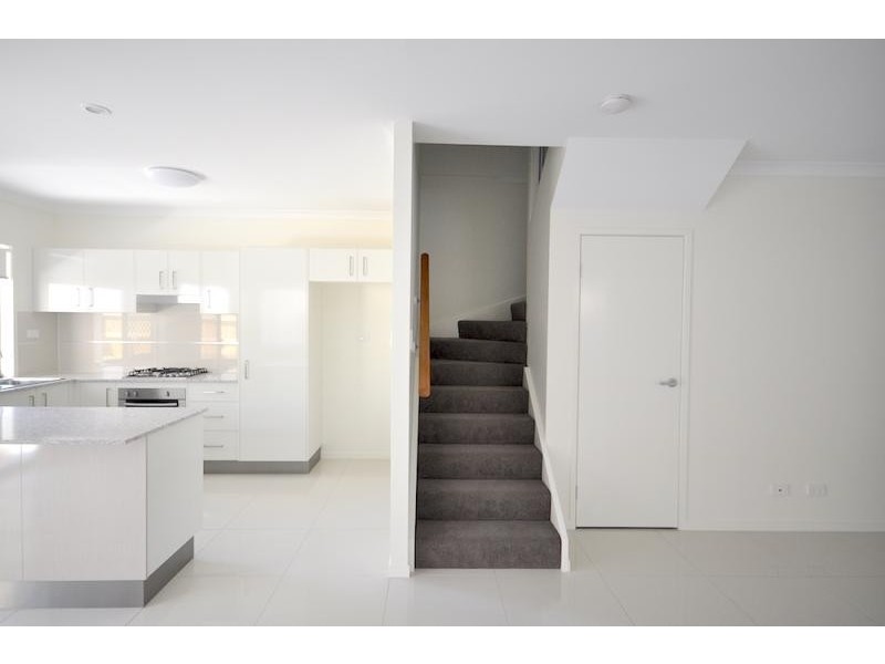 51/2 Photinia Crescent, Mountain Creek QLD 4557