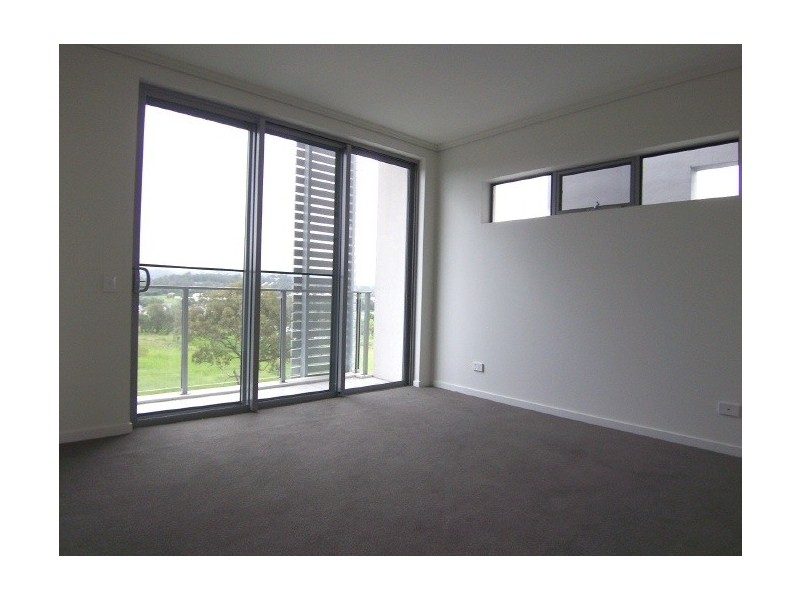 114/2 Riverwalk Ave, Robina QLD 4226