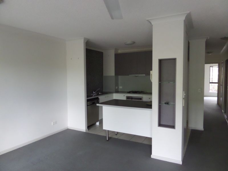 35/15 Kitchener Street., Coorparoo QLD 4151