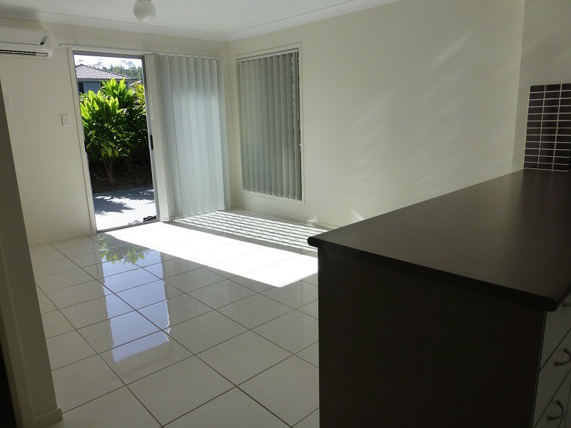 30 Carmarthen Circuit, Pacific Pines QLD 4211