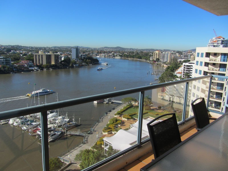 42 Ferry Street, Kangaroo Point QLD 4169
