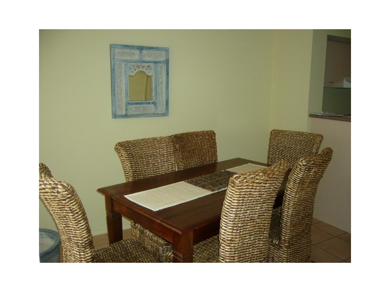 10/18 Tallebudgeera Creek Rd,, Burleigh Heads QLD 4220