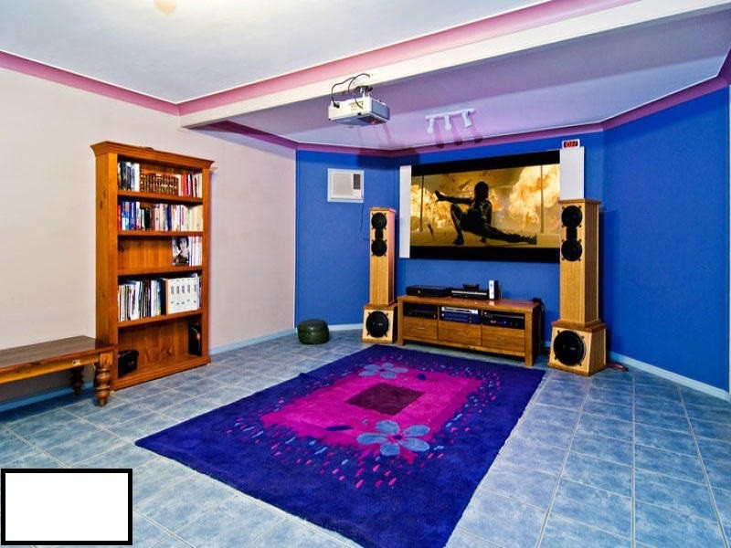 29 Redford Cres, Mcdowall QLD 4053