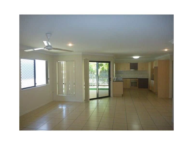 84 Tangerine Way, Kirwan QLD 4817