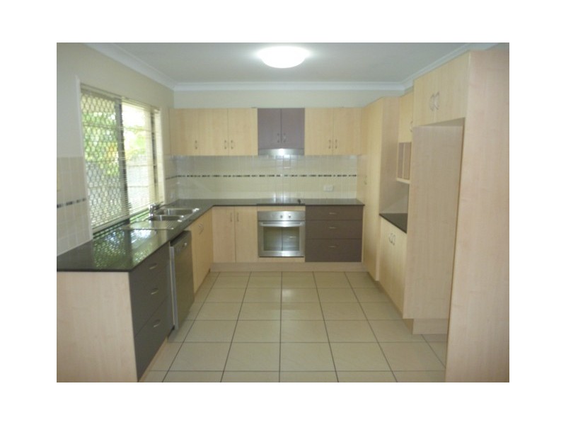 84 Tangerine Way, Kirwan QLD 4817