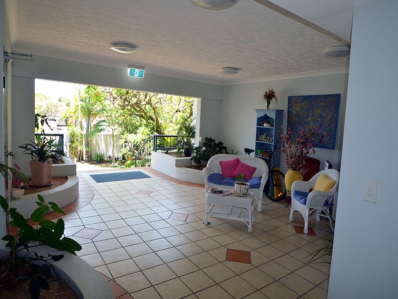 Chevron Island QLD 4217