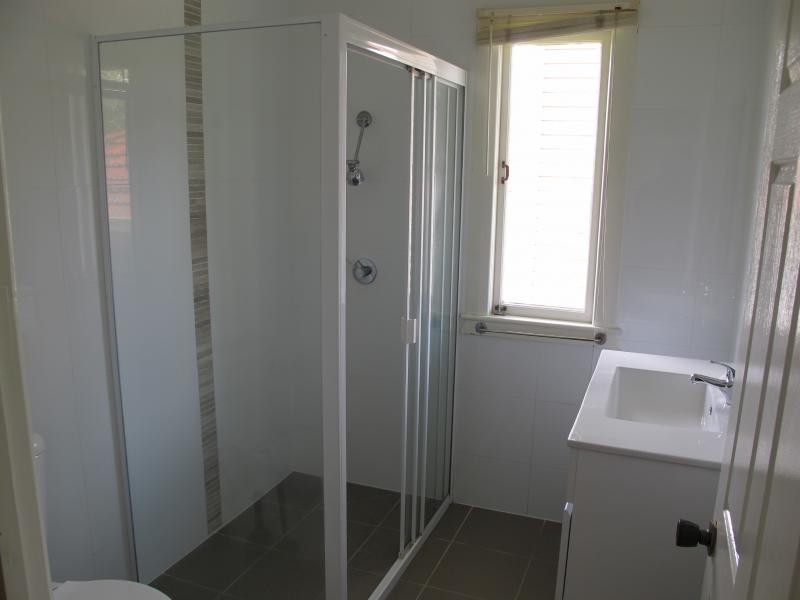 4/10 Bide St, Taringa QLD 4068