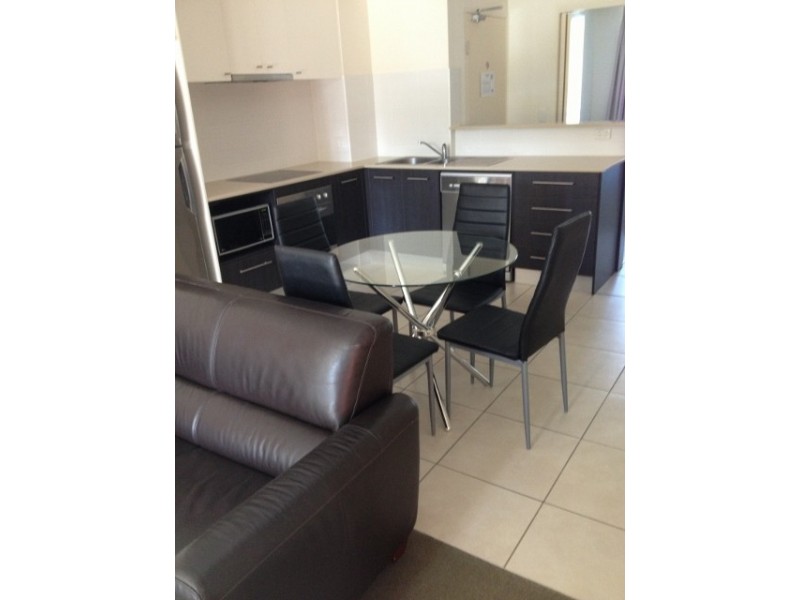 80/68 Pulgul Street, Urangan QLD 4655