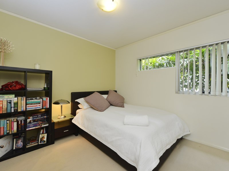 43 Love Street, Bulimba QLD 4171
