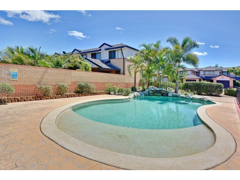 18/2 Springhill Drive, Sippy Downs QLD 4556